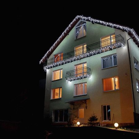 Toga Hotel Yablunytsya Exterior foto