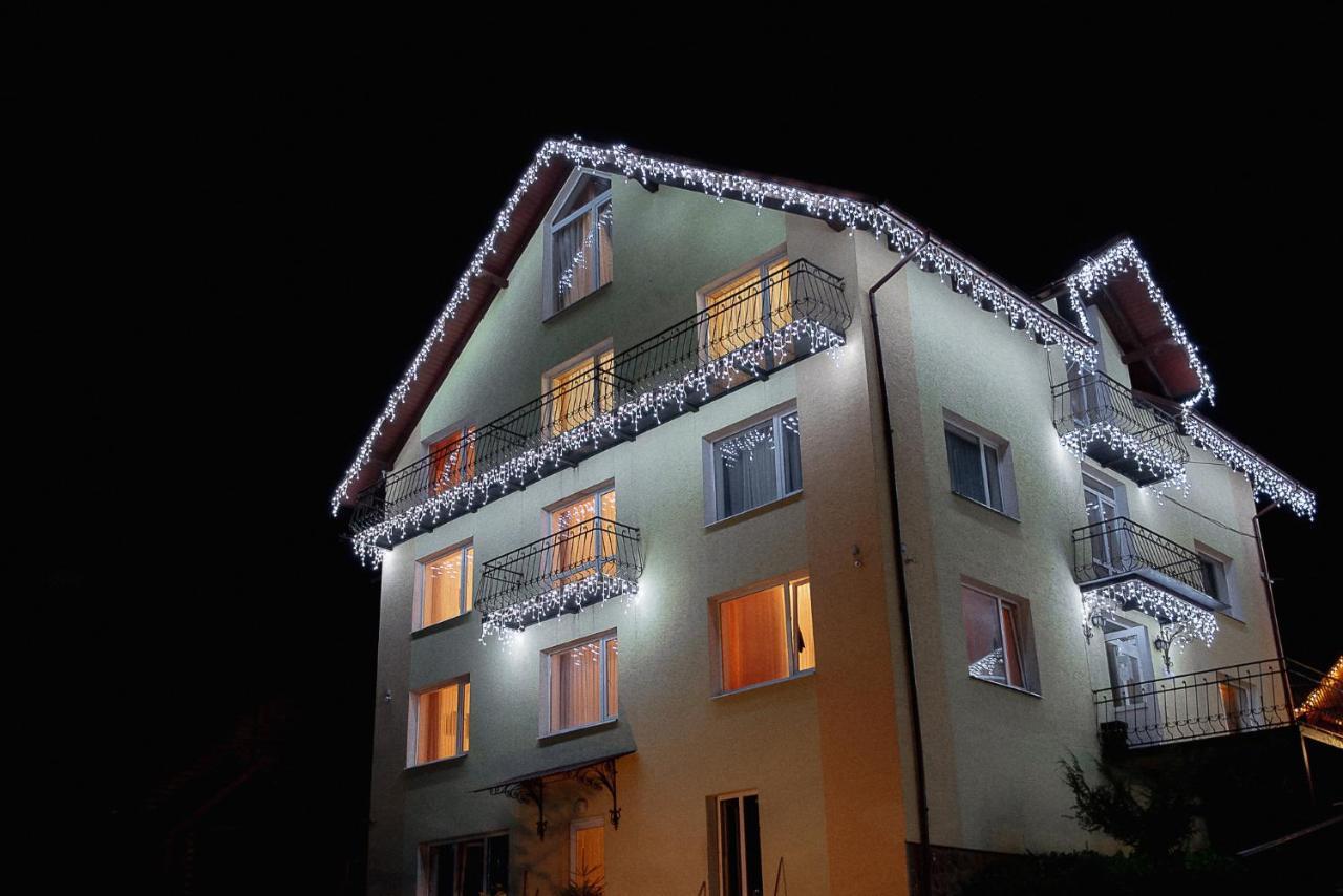 Toga Hotel Yablunytsya Exterior foto