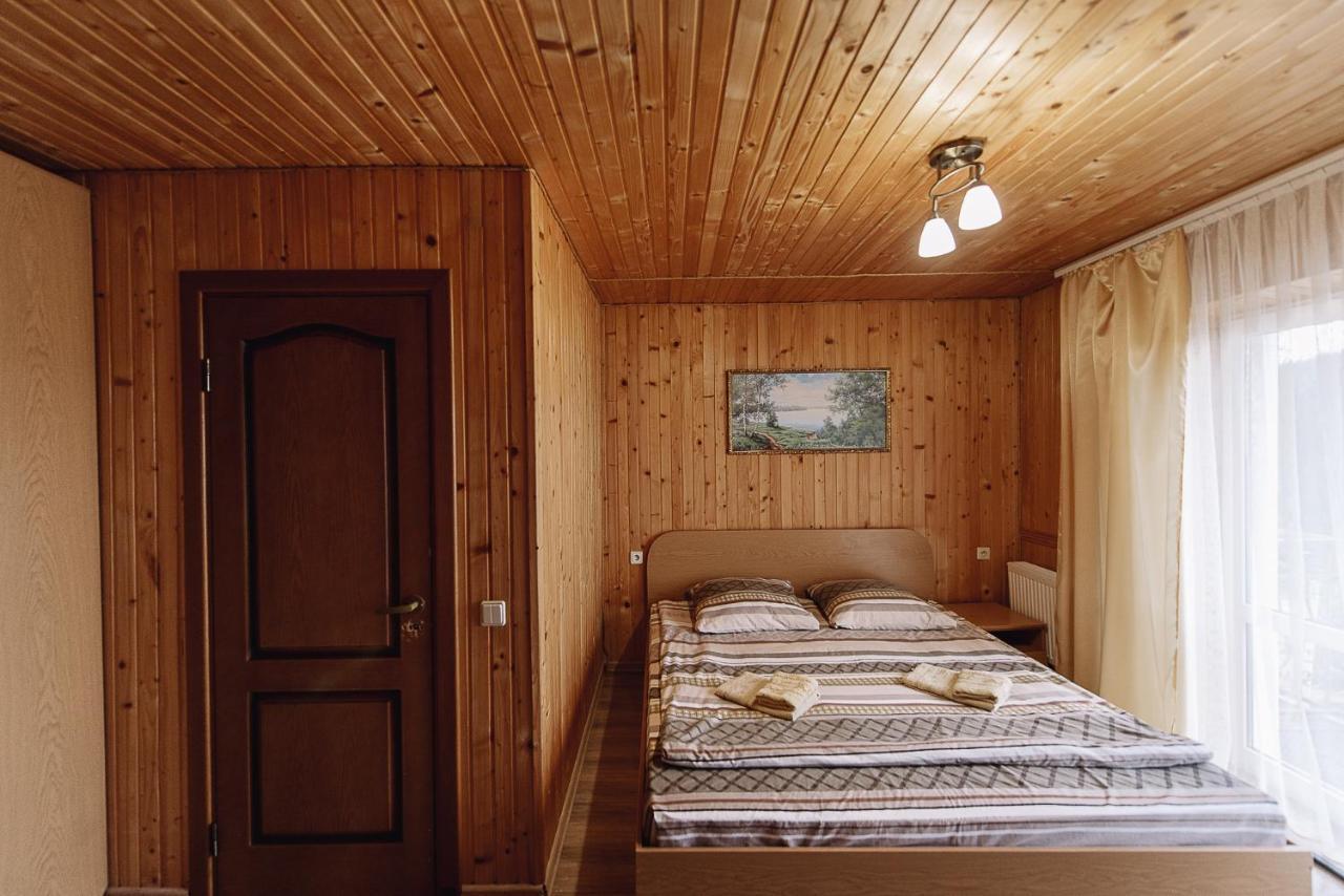 Toga Hotel Yablunytsya Exterior foto