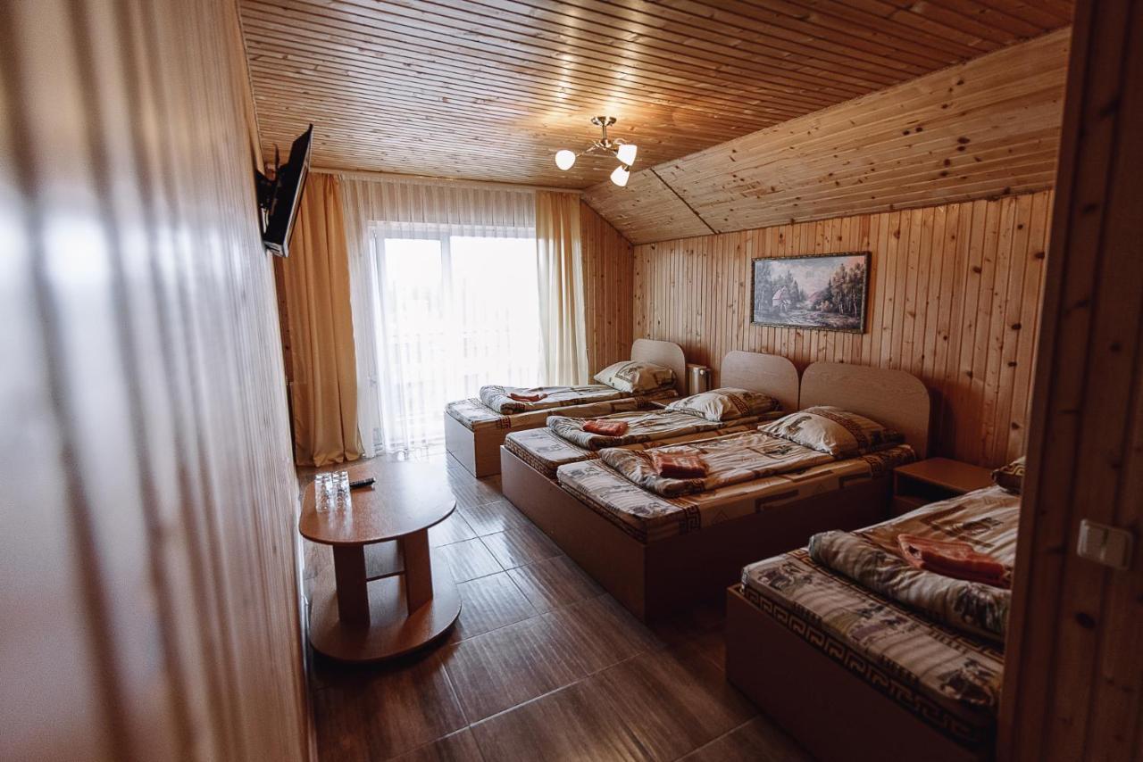 Toga Hotel Yablunytsya Exterior foto
