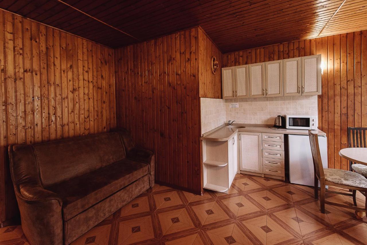 Toga Hotel Yablunytsya Exterior foto